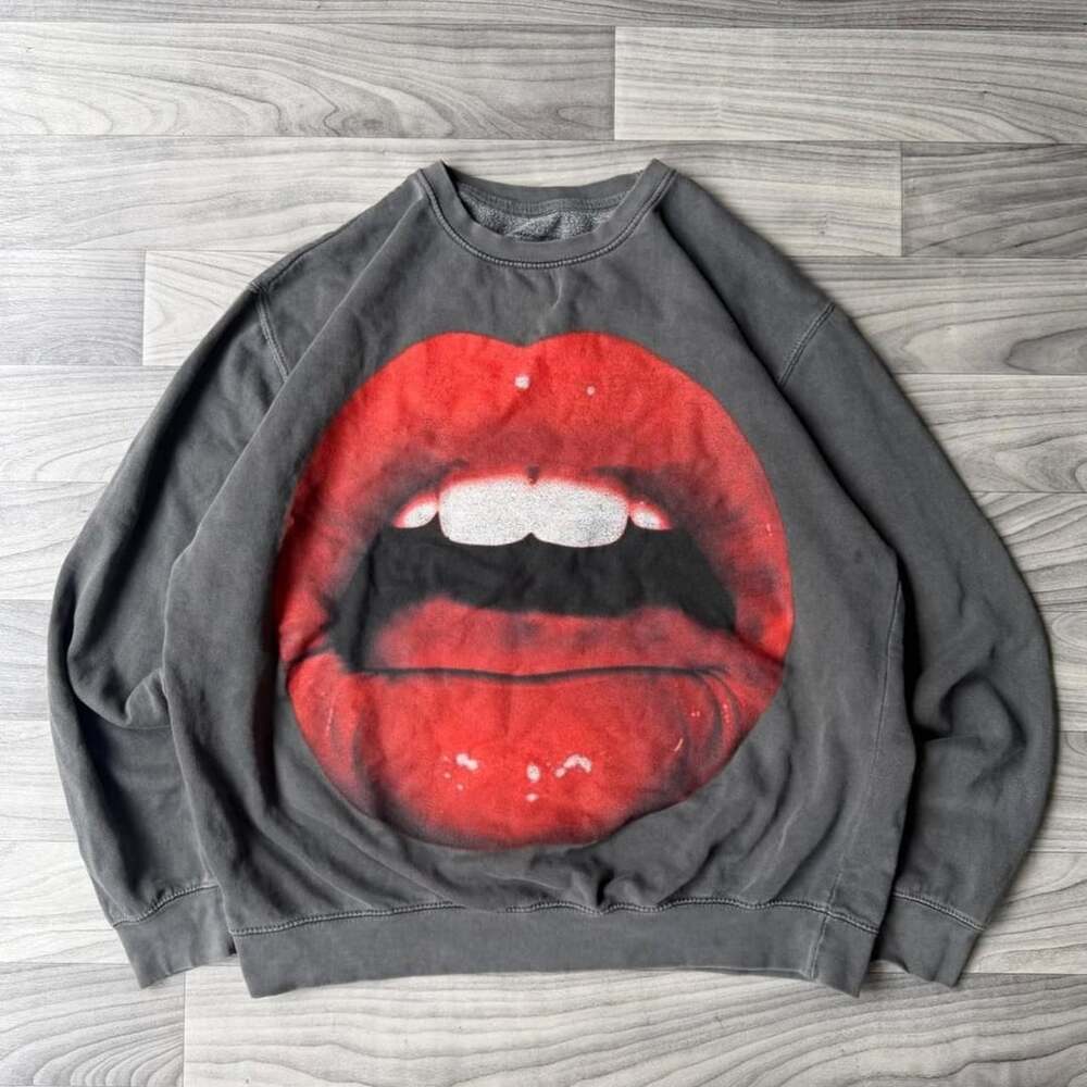 Urban Outfitters Graphic Mouth Crewneck Sweatshirt S/M Grey Oversized